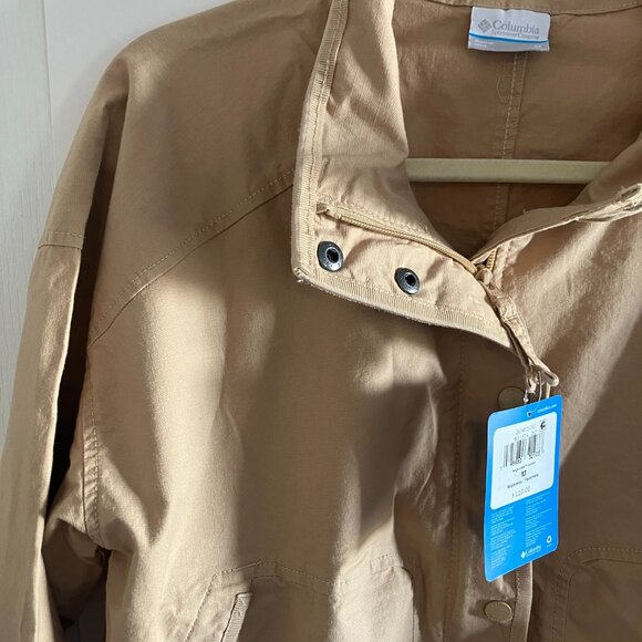 New with Tags Columbia Size Medium Womens Tan/Brown Shirt Shacket. - Picture 2 of 13